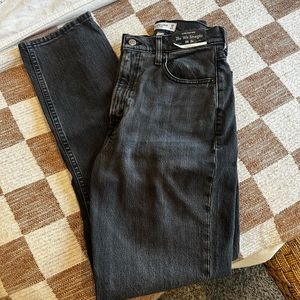 Women’s Abercrombie 90’s Straight